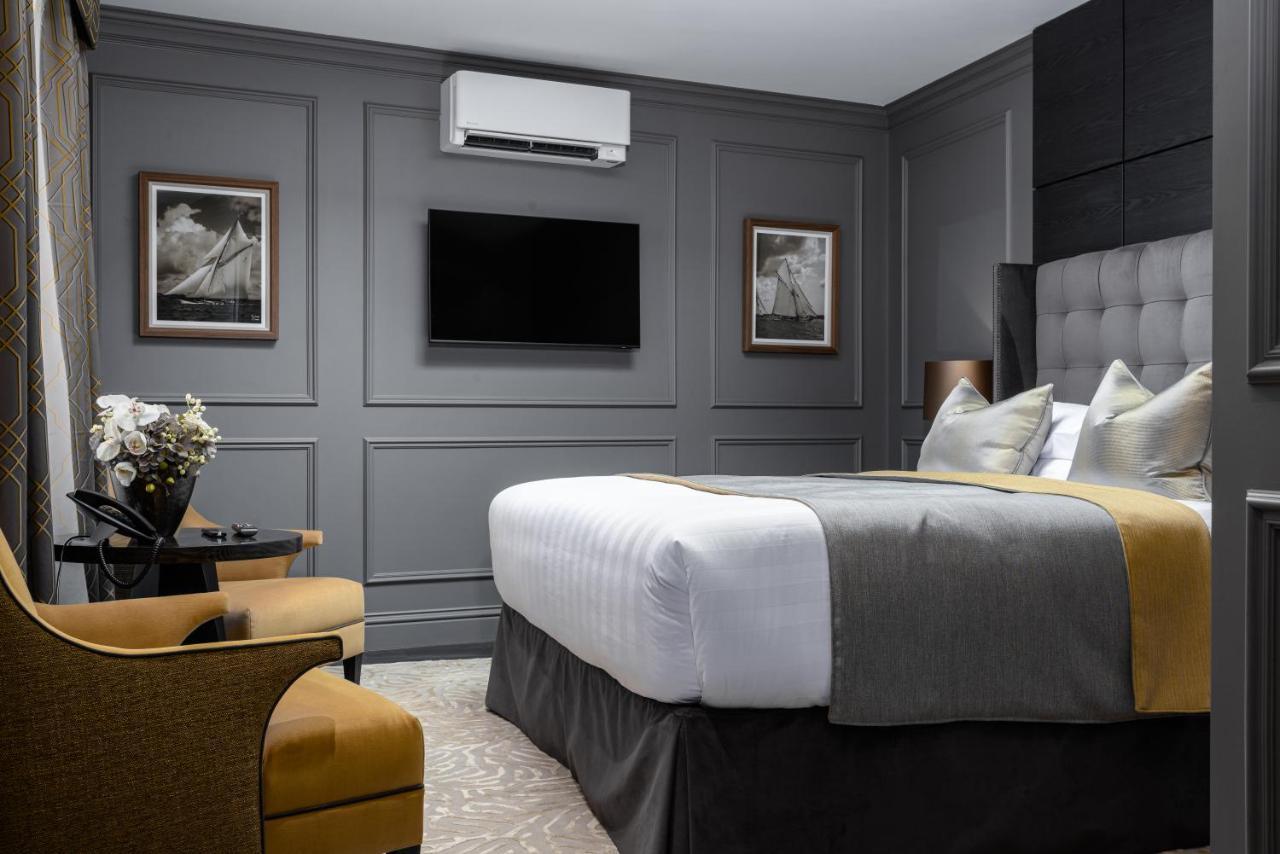 No.4 Carlton Hotel เซาธ์แธมป์ตัน ภายนอก รูปภาพ