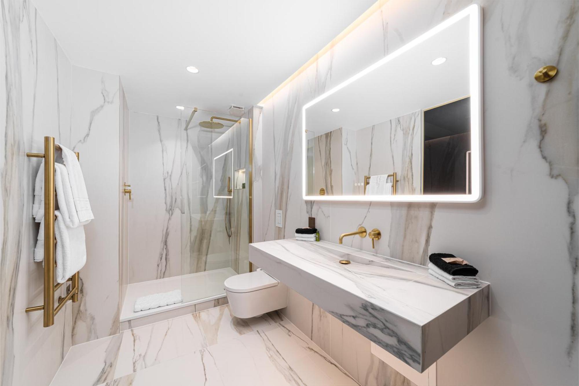 No.4 Carlton Hotel เซาธ์แธมป์ตัน ภายนอก รูปภาพ